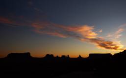 Lever du soleil à Monument Valley Jour 2